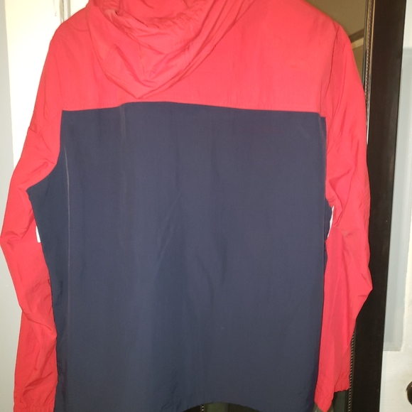 Tommy Hilfiger wind breaker zip up - Picture 3 of 3